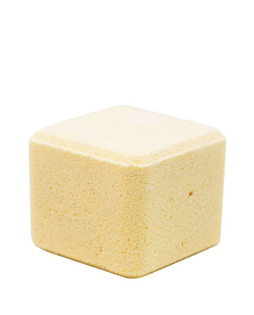 CBD Essential Oil Collection Bath Bombs Orange 4oz 100mg | Live Green Hemp